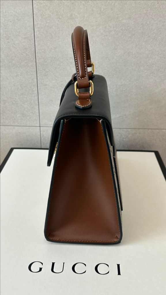 구찌 GG 수프림 패드락 탑핸들 토트 숄더백 453188 이미지