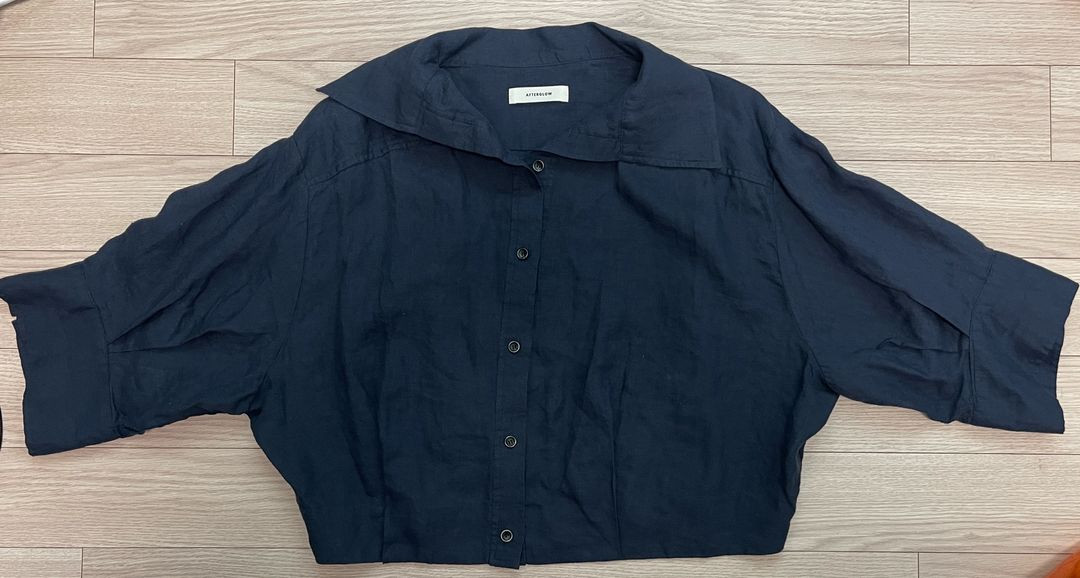 애프터글로우 언발 시스 셔츠 네이비 프리사이즈 이미지
