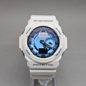 카시오 지샥 GA-150MF 화이트 메탈릭블루 이미지
