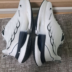 에어쿠션 운동화 270