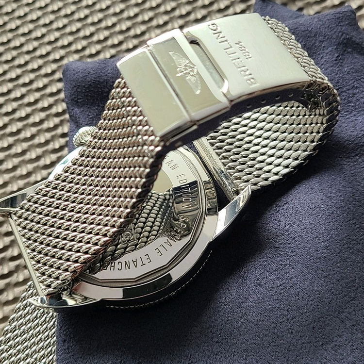 [브라이틀링] 슈퍼오션 헤리티지 46mm 블랙 메쉬 브레이슬릿 모델--4