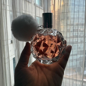 아리아나그란데 아리향수100ml 이미지