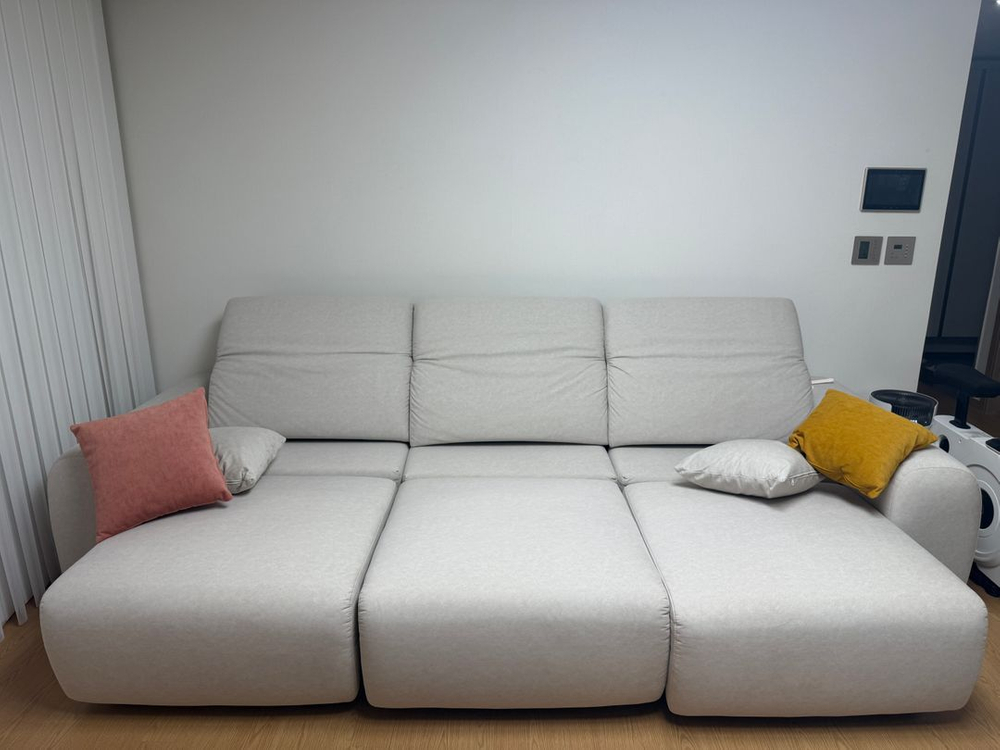 4인용 소파 이미지