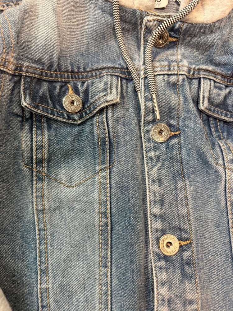 수입 데님 후드 청자켓 후드티 봄 점퍼 120~130 사이즈 정도 이미지