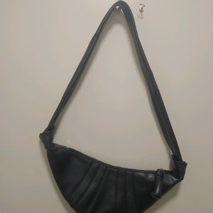 미디엄 사이즈 크루아상백