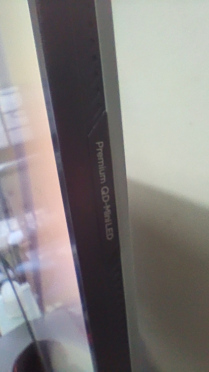 32인치 180hz miniled게이밍 모니터 이미지