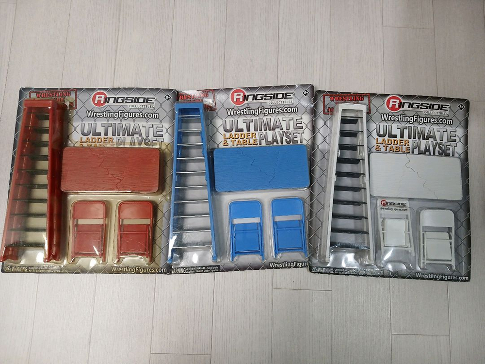 WWE 피규어 아이템 플레이세트(사다리,체어,테이블세트,관플레이세트,지게차)각종 아이템 팝니다.--1