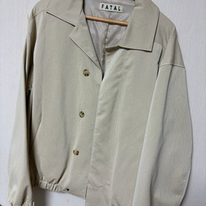 스웨이드 레더 아이보리 자켓 이미지