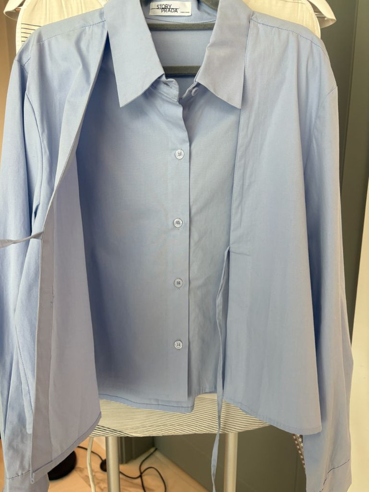 레이어드 리본 셔츠, 랩스타일 플리츠 스커트--4