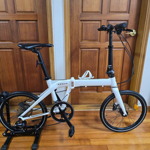 첼로 토모 SE9 접이식 미니벨로 자전거