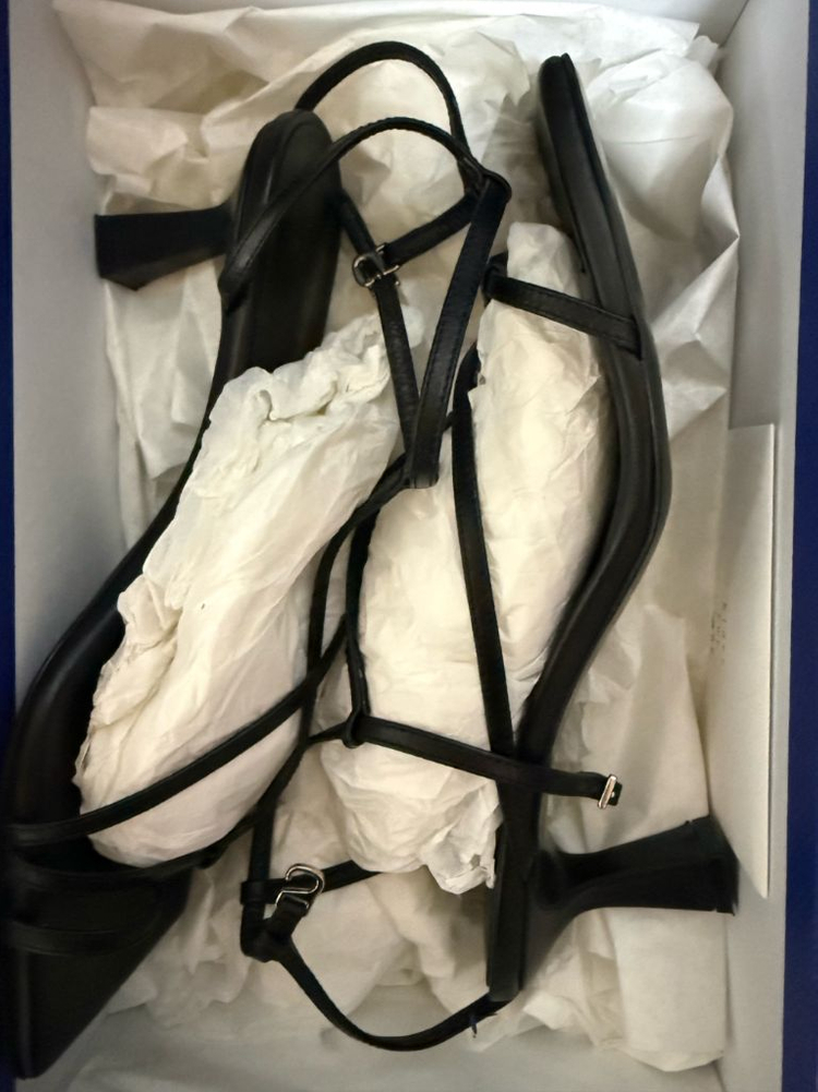 블랑수블랑 Didie Sandals Leather Black 250--4