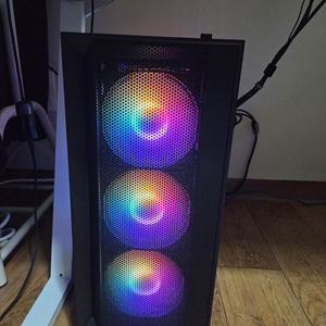 고성능 게이밍 PC 본체 데스크탑 4060 램32기가