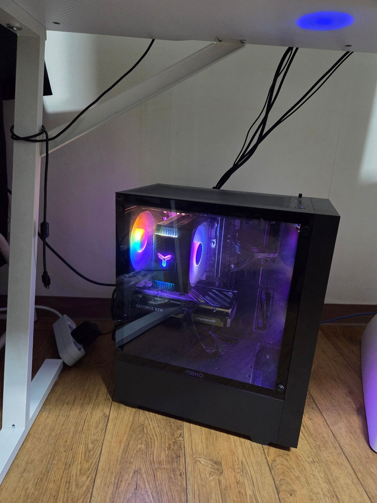 고성능 게이밍 PC 본체 데스크탑 4060 램32기가--1