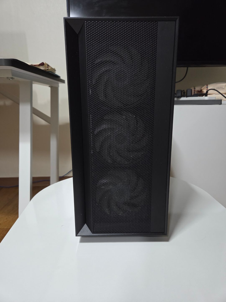 고성능 게이밍 PC 본체 데스크탑 4060 램32기가--2