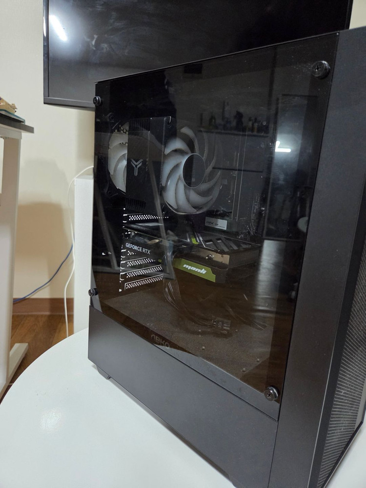 고성능 게이밍 PC 본체 데스크탑 4060 램32기가--3