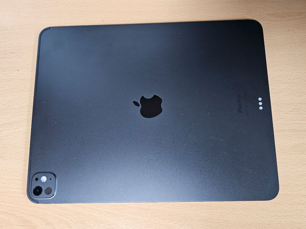 새제품급 풀박스 아이패드 프로 M4 13인치 배터리100% 256GB WIFI 케이스 포함--2