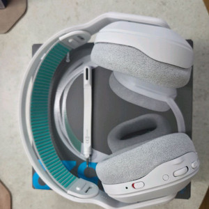 로지텍 G522 무선 게이밍 헤드셋 (풀박스)