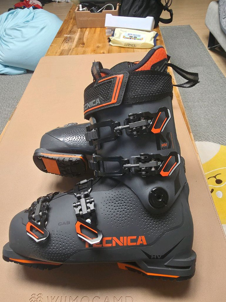테크니카 마하스포츠HV 스키부츠 이미지
