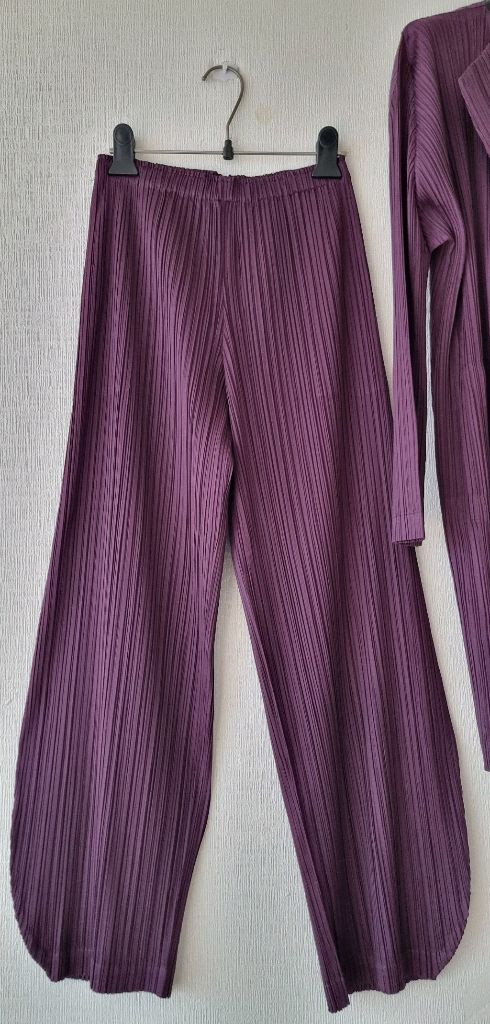 정품 이세이미야케 플리츠플리즈 팬츠 이미지