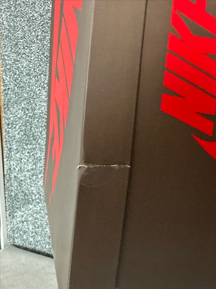 (특가)나이키 에어조던1 트래비스 스캇 모카 하이 285--7