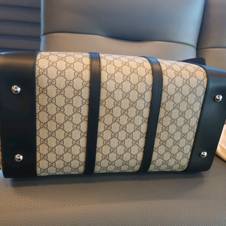 구찌 여행가방 슈프림 더플백 보스턴백 이미지