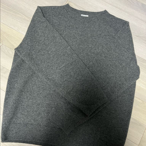 우드비 야크 울 크루넥 니트 그레이 3사이즈