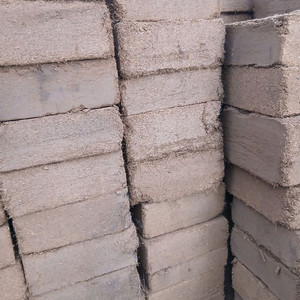 코코피트 저렴한 대용량 5500원 원예 화분훍 만능흙 달팽이흙 모종재배 이미지