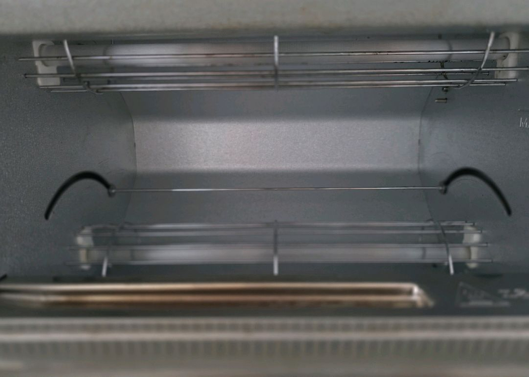 발뮤다 더 토스터 프로(화이트) 이미지