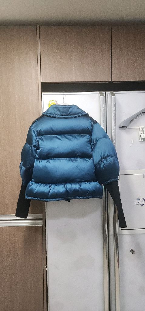 버버리 푸퍼패딩 12Y 성인 마른44/ 몽클레어 경량패딩 55--2