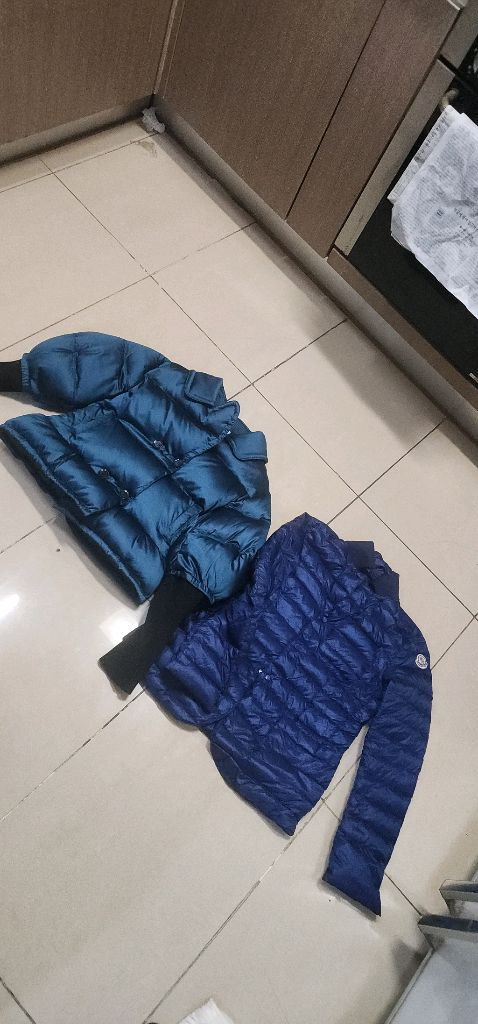 버버리 푸퍼패딩 12Y 성인 마른44/ 몽클레어 경량패딩 55--4