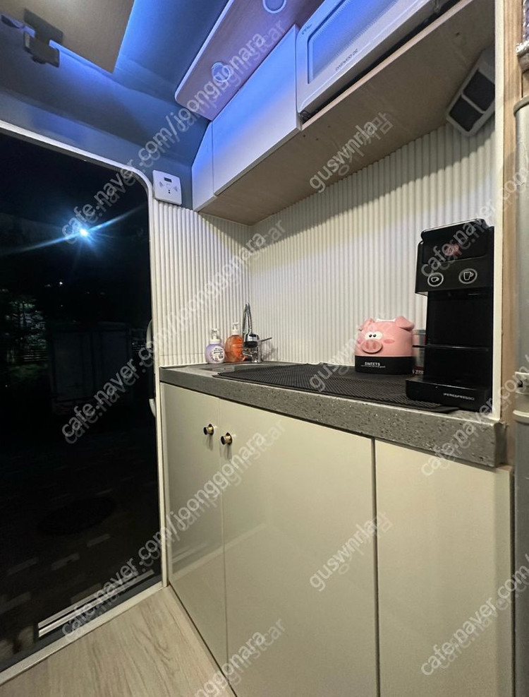 포터2 트럭캠퍼/차량포함 2100 이미지