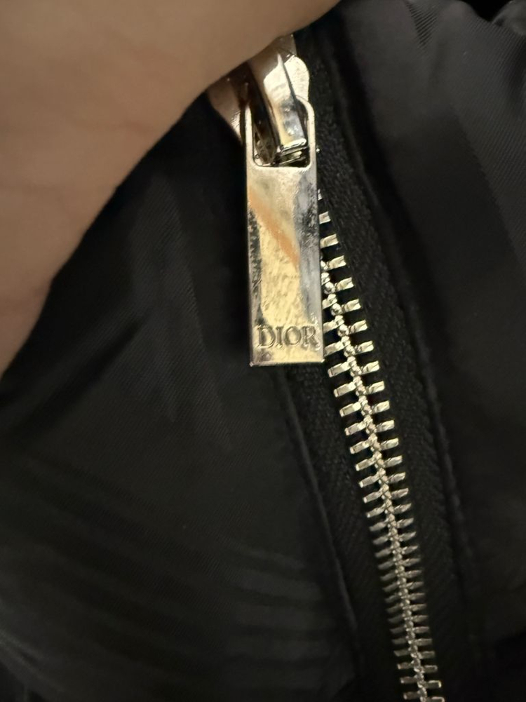 디올 패딩조끼 이미지