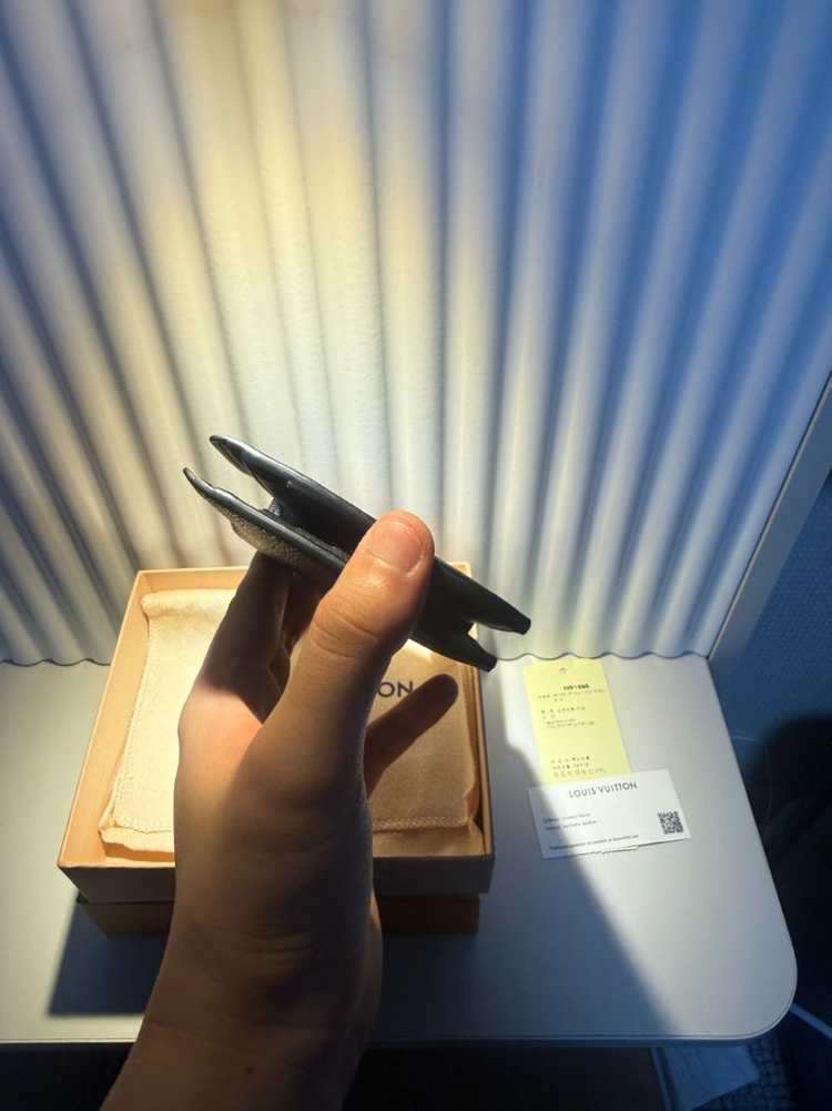 (새상품급) 루이비통 이클립스 멀티플 반지갑 이미지