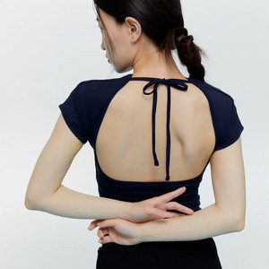 무브웜 리본탑 tied top 택포