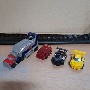 트랜스포머 봇샷 런쳐세트 옵티머스프라임 외 봇샷3종