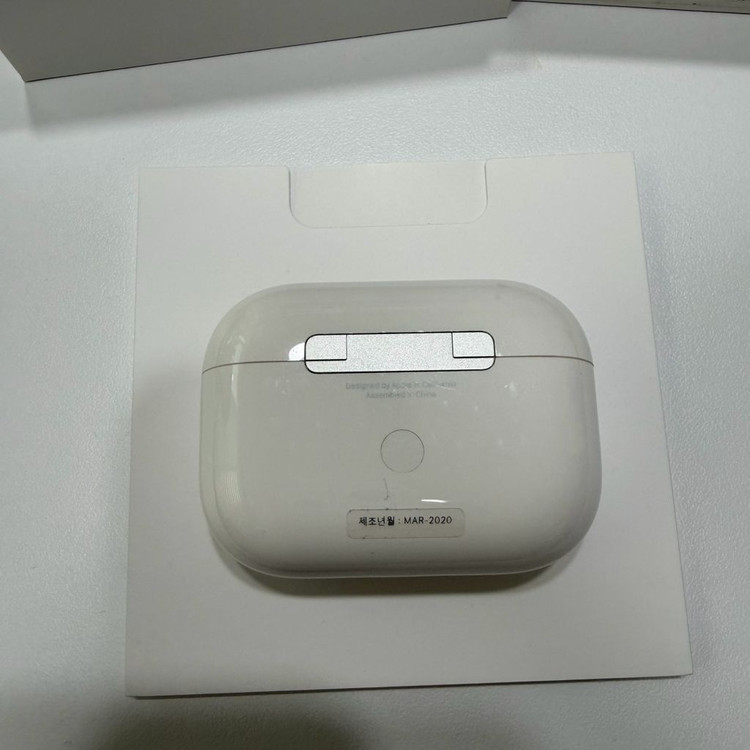 에어팟프로1세대 팝니다--2