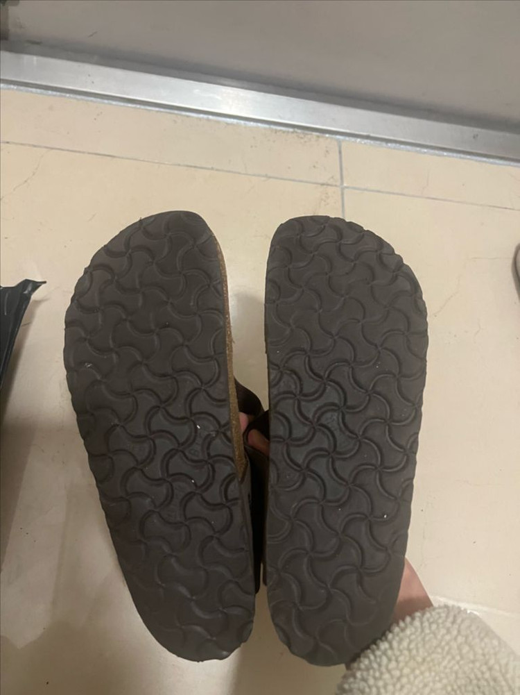 버켄스탁 지제 250 팝니다--3