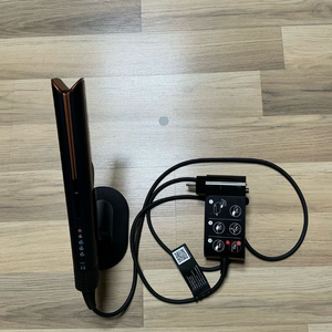 다이슨 에어스트레이트너 블루코퍼