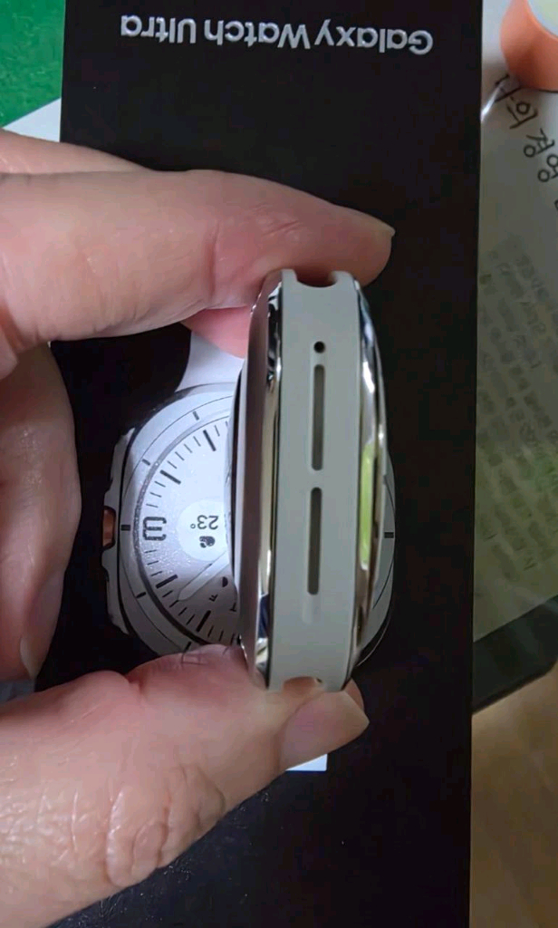 갤럭시 워치 울트라 47mm 티타늄 풀박스--1