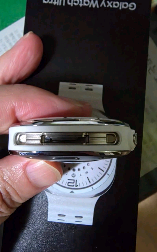 갤럭시 워치 울트라 47mm 티타늄 풀박스--4