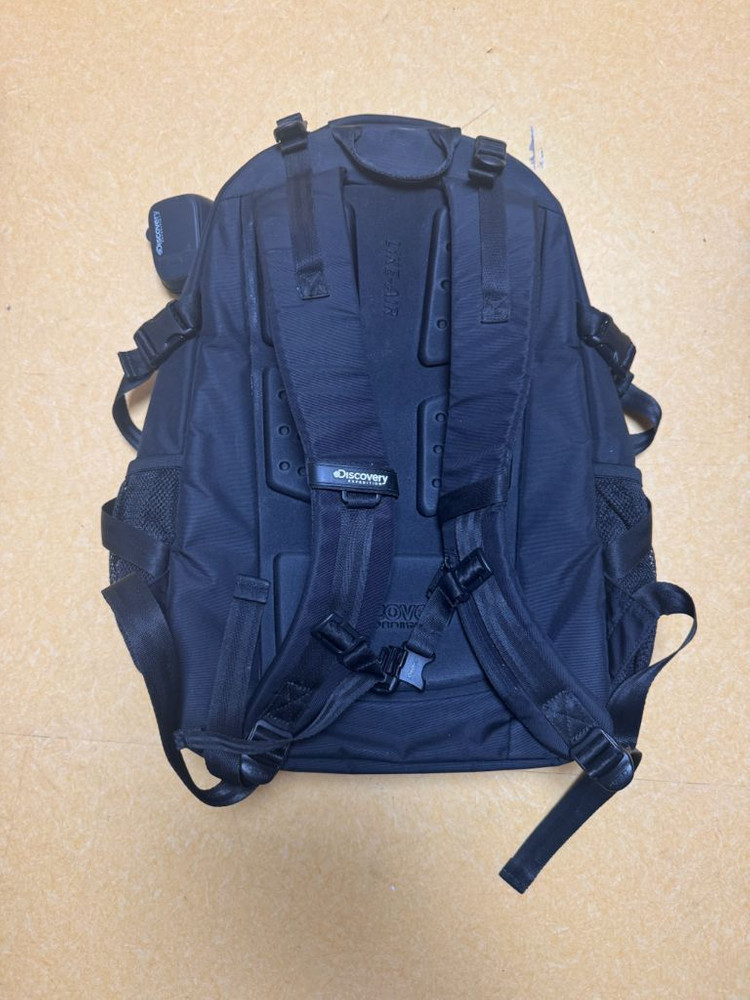 디스커버리 검정 백팩--1