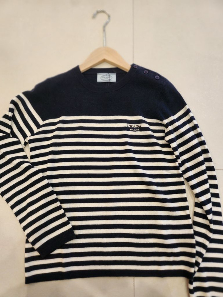 프라다 스트라이프 니트--2