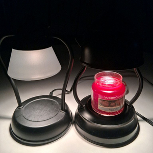 캔들 2개(사진에 있는것만 갑니다)