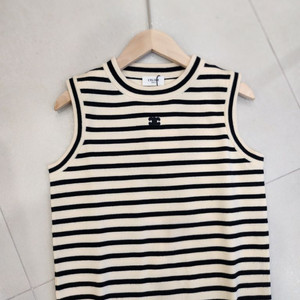 셀린느 스트라이프 울 니트 조끼