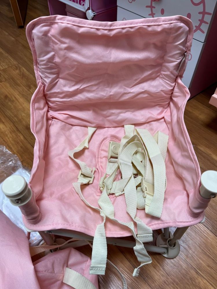 아기식탁 의자 이미지