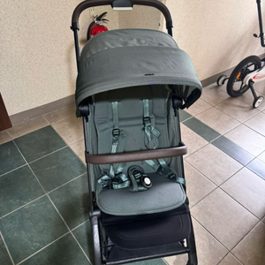 휴대용 유모차