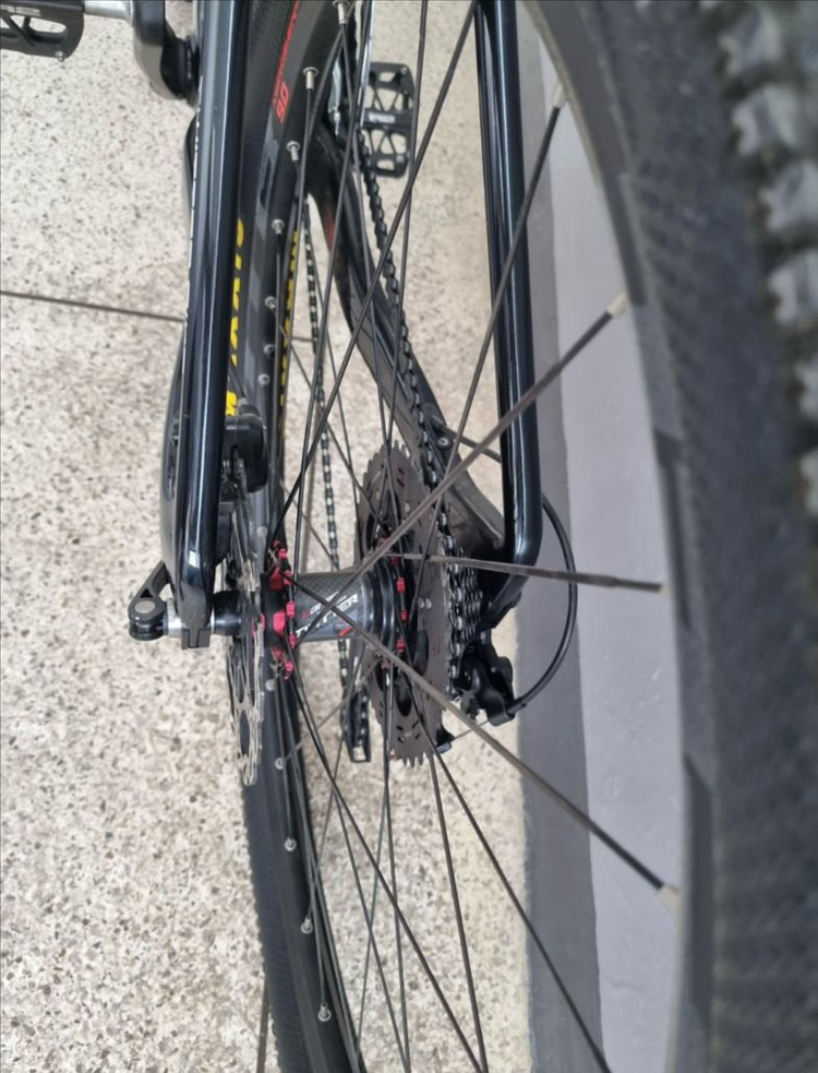 트위터 풀카본 MTB 자전거 이미지