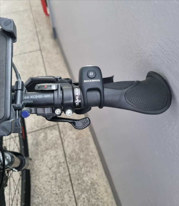 트위터 풀카본 MTB 자전거 이미지