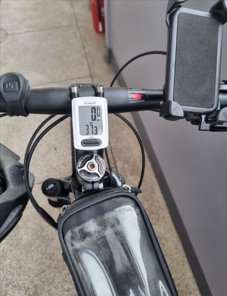 트위터 풀카본 MTB 자전거 이미지