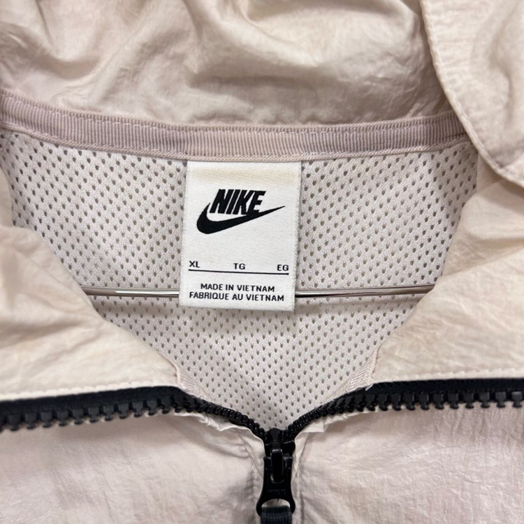 나이키 올드스쿨 빅스우시 이너메쉬 바람막이 이미지